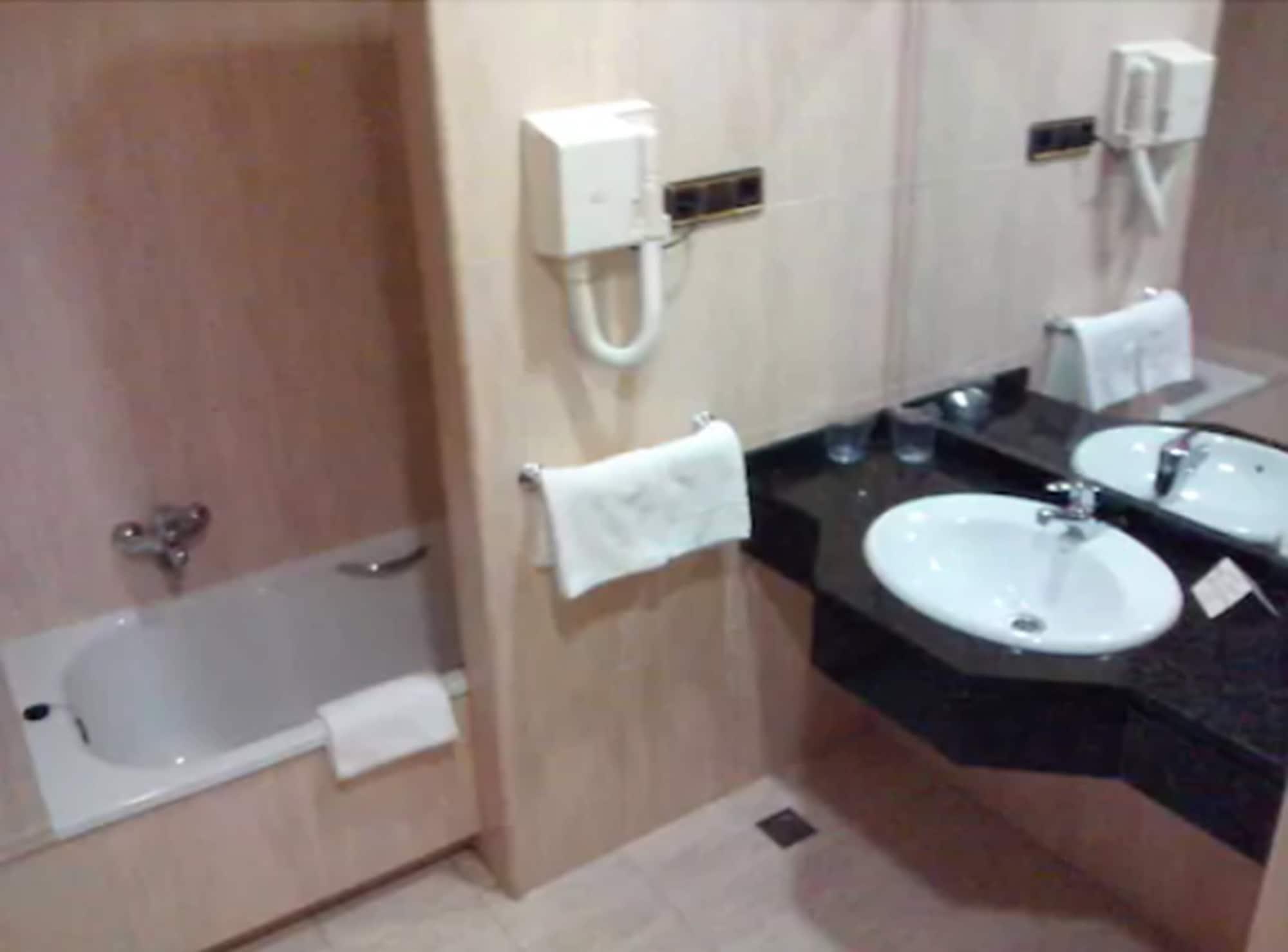 Hotel Lozano Antequera Ngoại thất bức ảnh