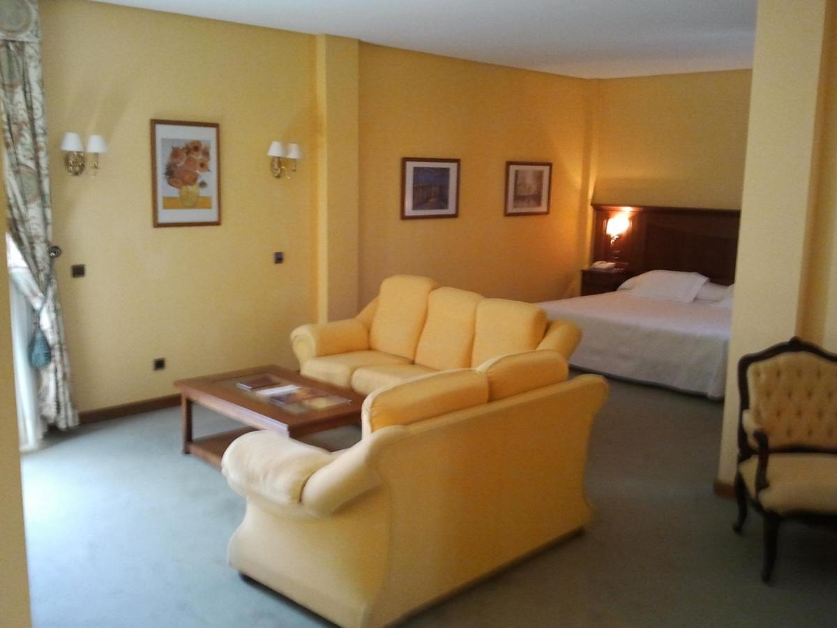 Hotel Lozano Antequera Phòng bức ảnh