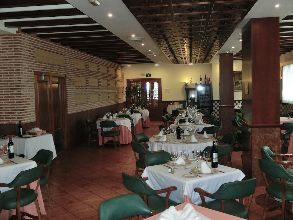 Hotel Lozano Antequera Ngoại thất bức ảnh